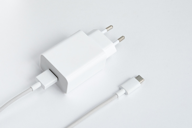 Apple 20W USB-C Power Adapter